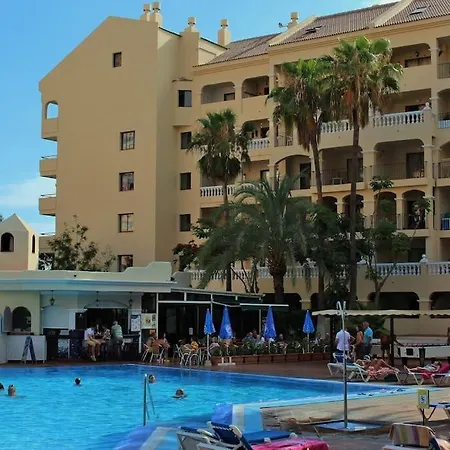 Studio In Castle Harbour With Pool Viewc016 Лос Кристианос